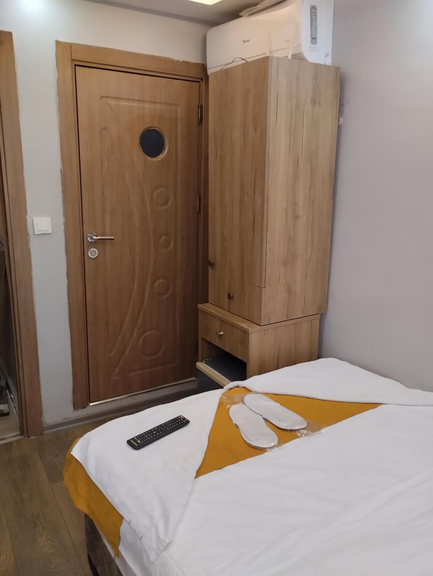 Mr Lion Kumkapi Otel Istanbul Exterior photo